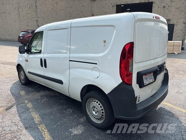 RAM Promaster Panel vanlar
