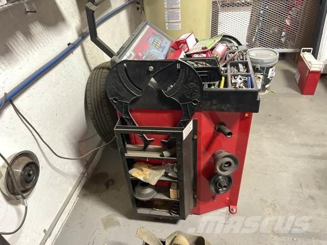 Ranger DST2420 Diger