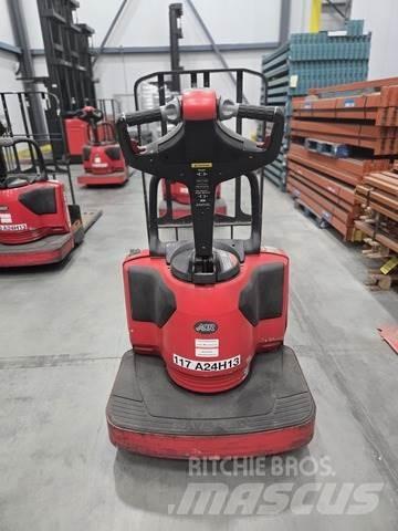 Raymond 8410 Transpaletler
