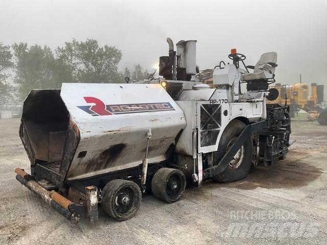 Roadtec RP-170 Asfalt sericiler