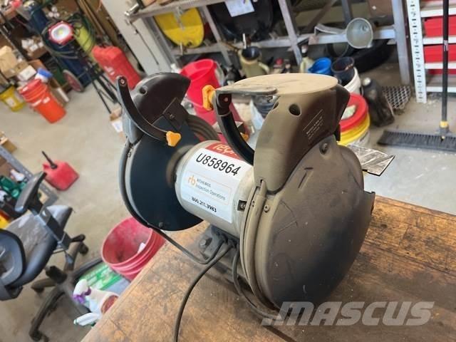  Ryobi BGH827 Ögütücüler