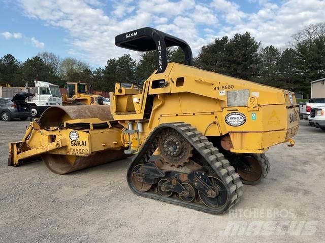 Sakai CV550D Tek tamburlu silindirler