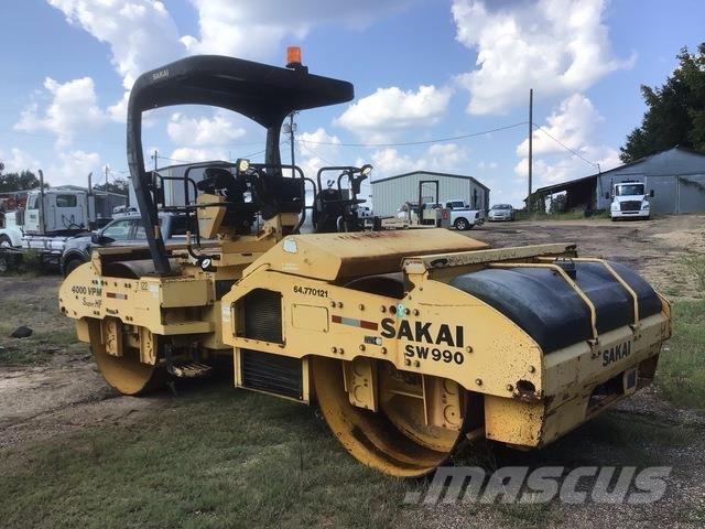 Sakai SW990 Çift tamburlu silindirler