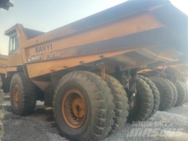 Sany SRT55D Belden kirma kaya kamyonu