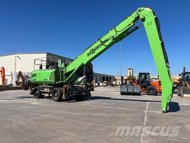 Sennebogen 825 Atık taşıma araçları