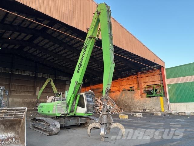 Sennebogen 830 Atık taşıma araçları