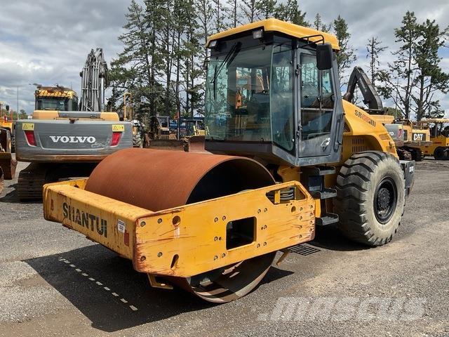 Shantui SR10P Tek tamburlu silindirler