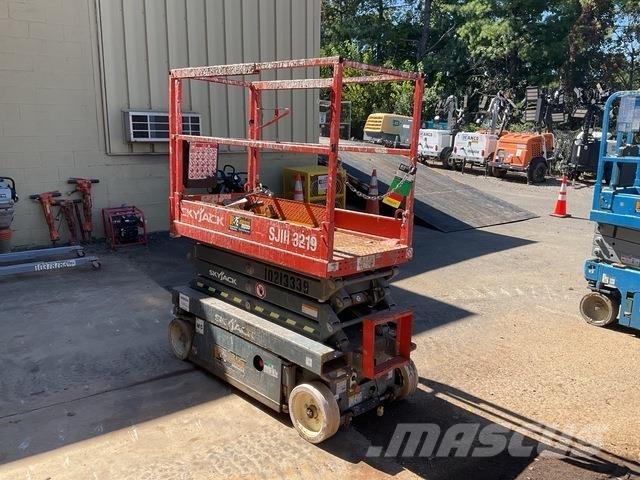 SkyJack 3219 Makasli platformlar