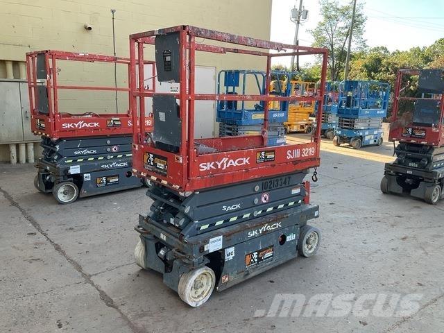 SkyJack 3219 Makasli platformlar