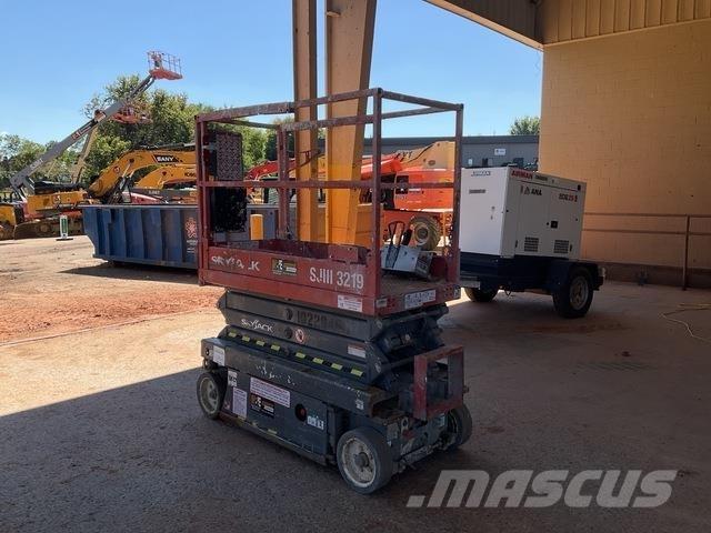 SkyJack 3219 Makasli platformlar
