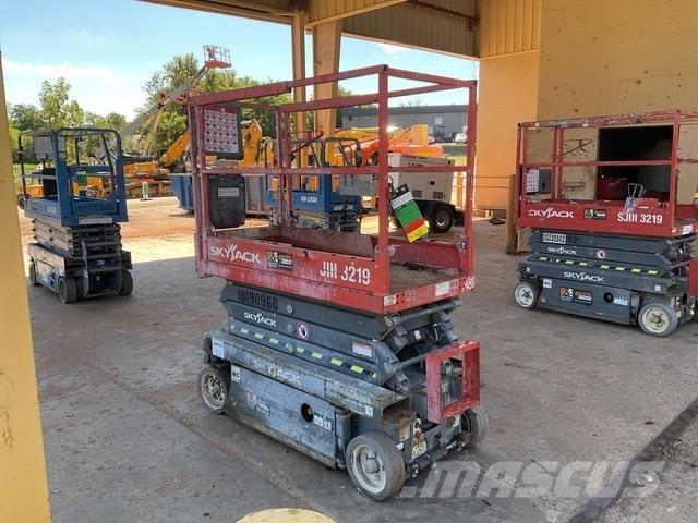 SkyJack 3219 Makasli platformlar