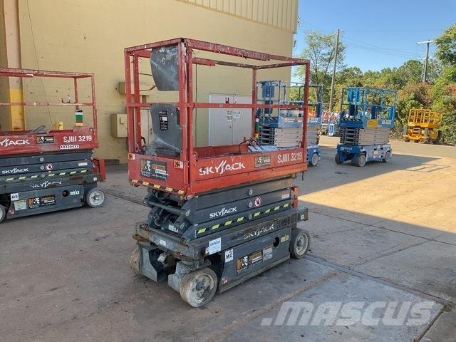 SkyJack 3219 Makasli platformlar