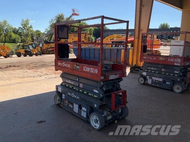 SkyJack 3219 Makasli platformlar