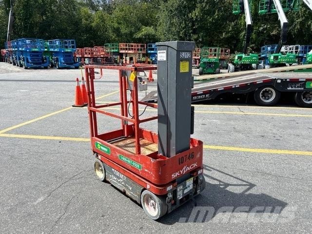 SkyJack SJ12 Personel Platformları ve Cephe Asansörleri