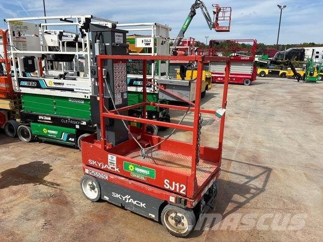 SkyJack SJ12 Personel Platformları ve Cephe Asansörleri