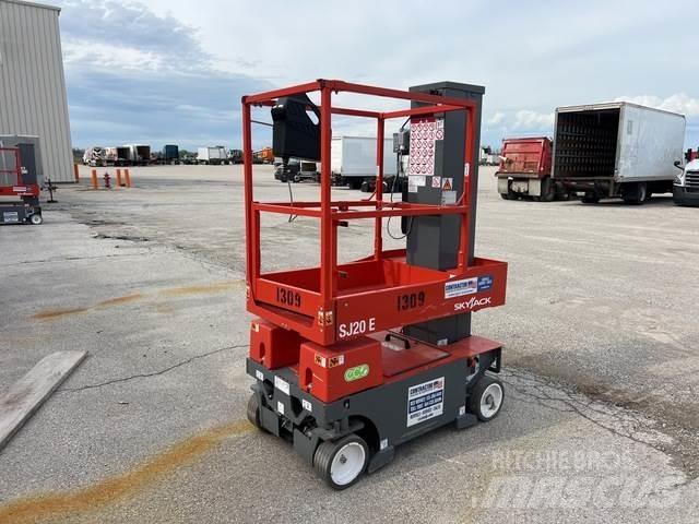 SkyJack SJ20E Personel Platformları ve Cephe Asansörleri