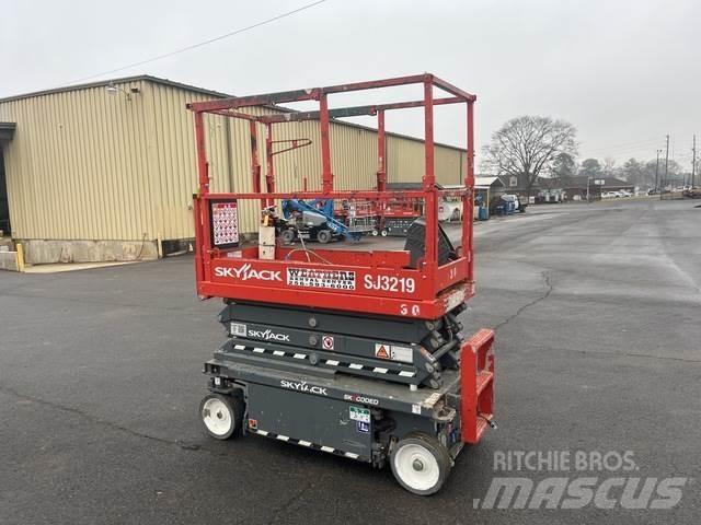 SkyJack SJ3219 Makasli platformlar