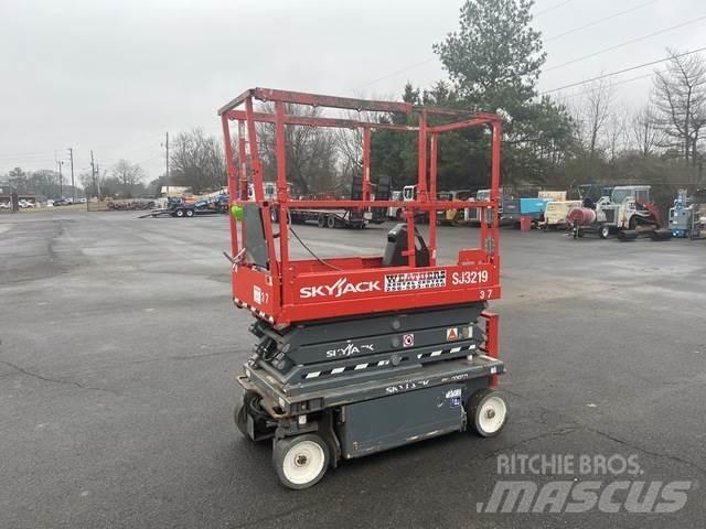 SkyJack SJ3219 Makasli platformlar