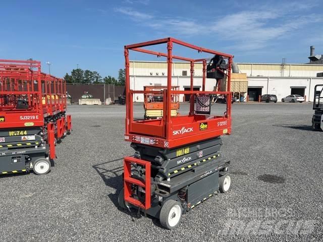 SkyJack SJ3219 Makasli platformlar