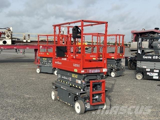 SkyJack SJ3219 Makasli platformlar