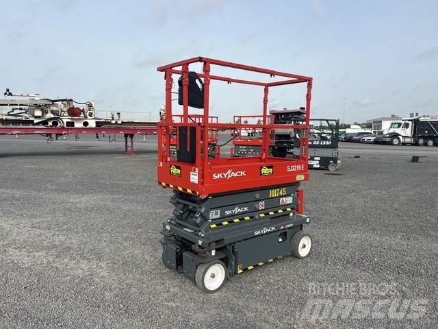 SkyJack SJ3219 Makasli platformlar