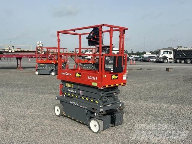 SkyJack SJ3219 Makasli platformlar