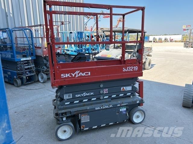 SkyJack SJ3219 Makasli platformlar