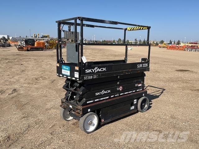 SkyJack SJ3226 Makasli platformlar