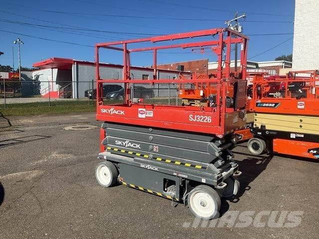 SkyJack SJ3226 Makasli platformlar
