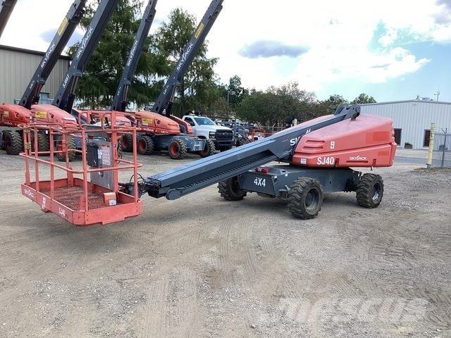 SkyJack SJ40T Teleskopik personel platformları