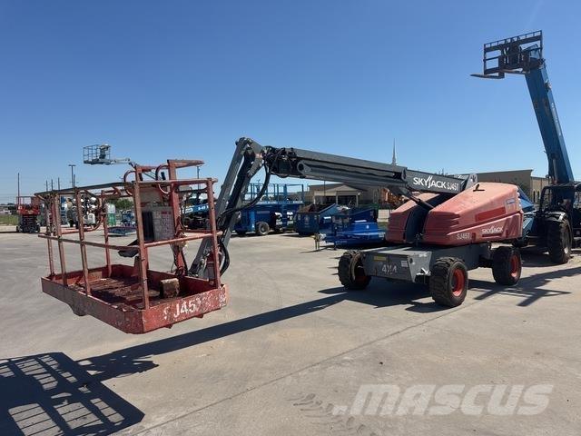 SkyJack SJ45T Teleskopik personel platformları