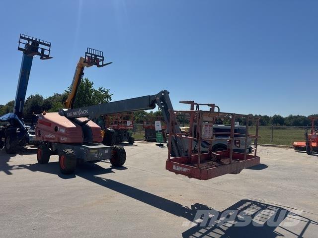 SkyJack SJ45T Teleskopik personel platformları