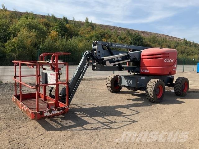SkyJack SJ46AJ Körüklü personel platformları
