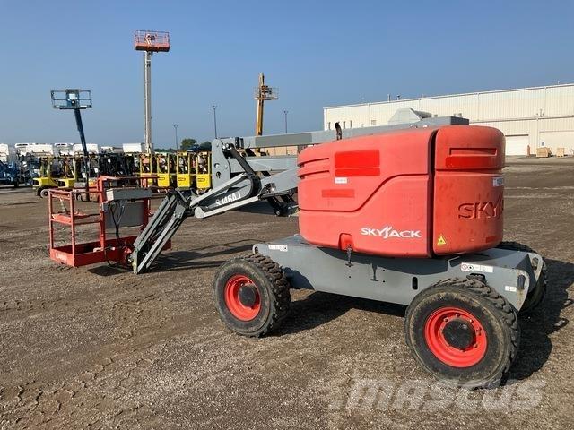 SkyJack SJ46AJ Körüklü personel platformları