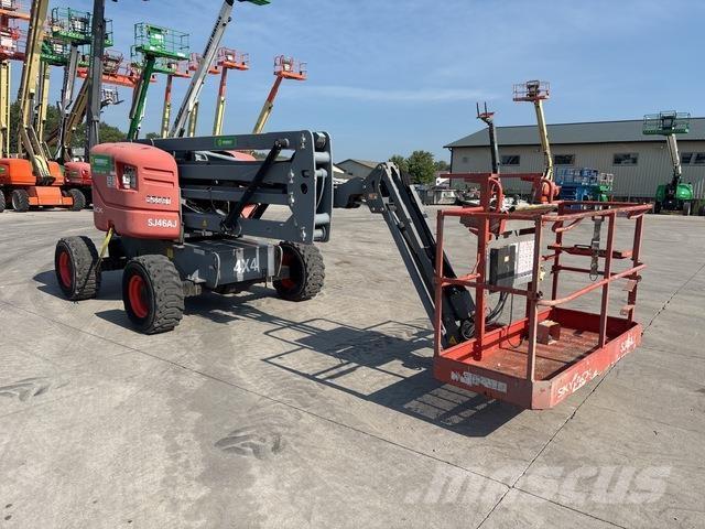 SkyJack SJ46AJ Körüklü personel platformları