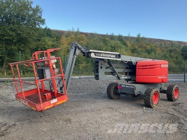 SkyJack SJ51AJ Körüklü personel platformları