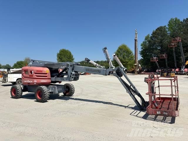 SkyJack SJ63AJ Körüklü personel platformları