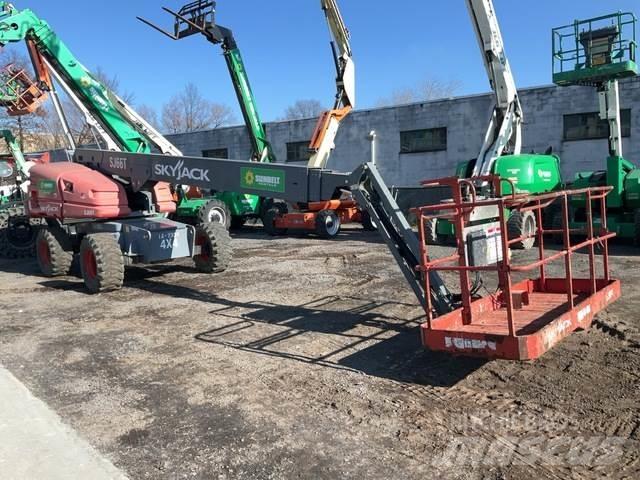 SkyJack SJ66T Diger