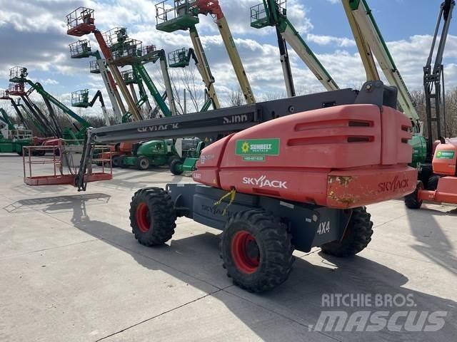 SkyJack SJ66T Diger