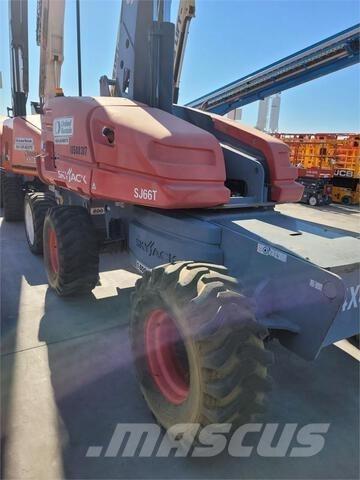 SkyJack SJ66T Teleskopik personel platformları