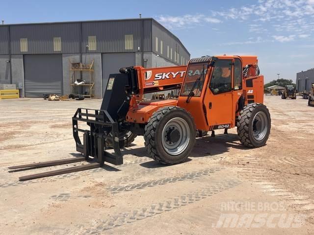 SkyTrak 8042 Teleskopik yükleyiciler