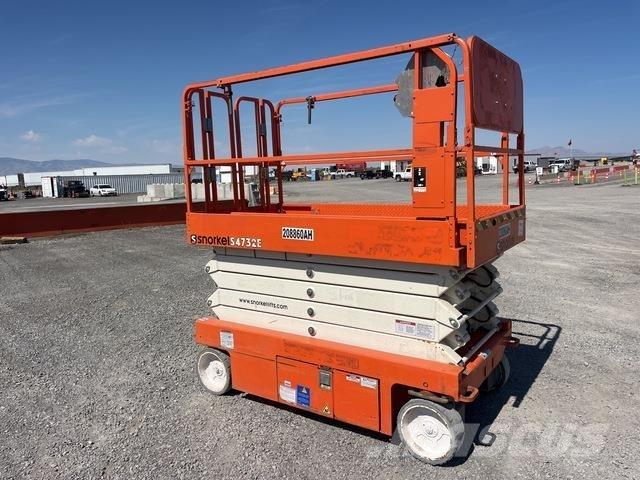 Snorkel S4732E Makasli platformlar