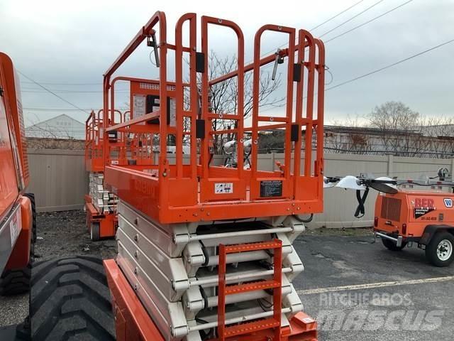 Snorkel S4740E Makasli platformlar