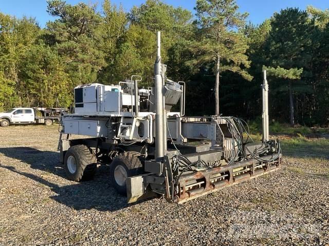 Somero S-240 Beton dağıtım bomları