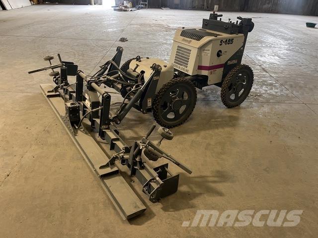 Somero S485 Beton dağıtım bomları