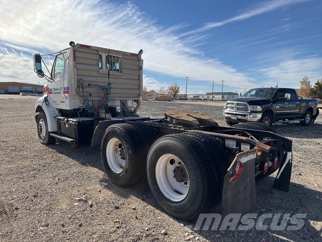 Sterling 9500 Çekiciler