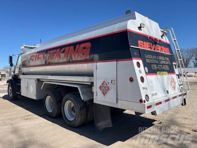 Sterling L9500 Tankerli kamyonlar