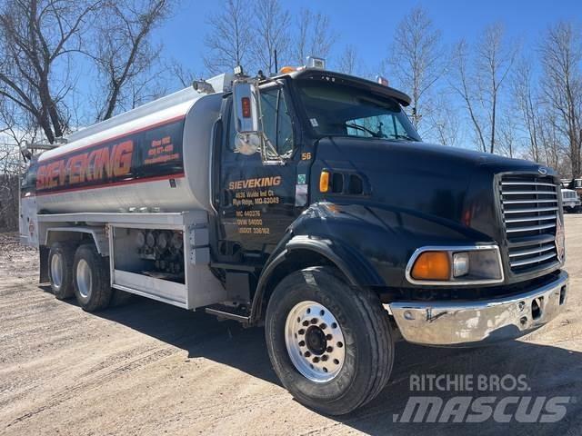 Sterling L9500 Tankerli kamyonlar