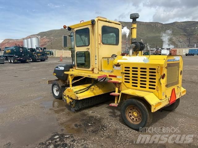 Superior DT80J İç mekan süpürme makineleri