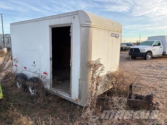 sure-trac  Kapali kasa treylerler